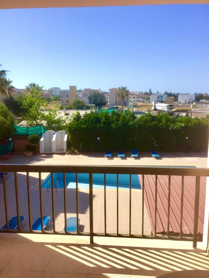 King Philips Paphos Exterior foto